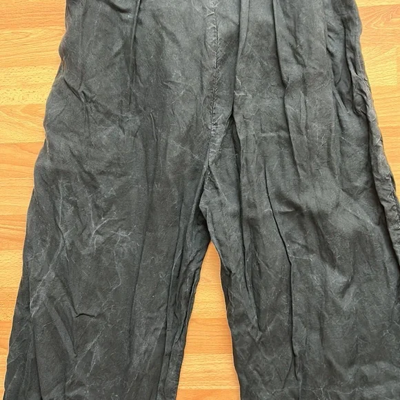 Cloth & Stone Romper - Picture 7 of 10